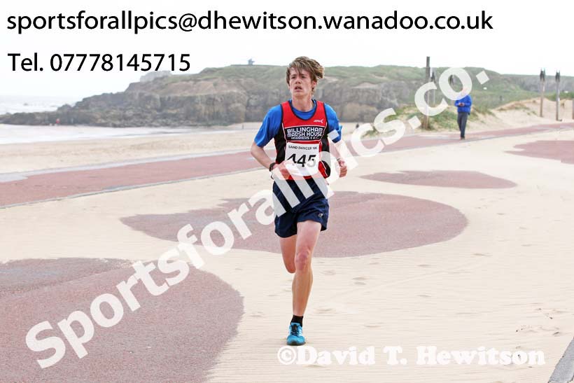 Sand Dancer 10k (approx.), South Shields. Photo: David T. Hewitson/Sports for All Pics